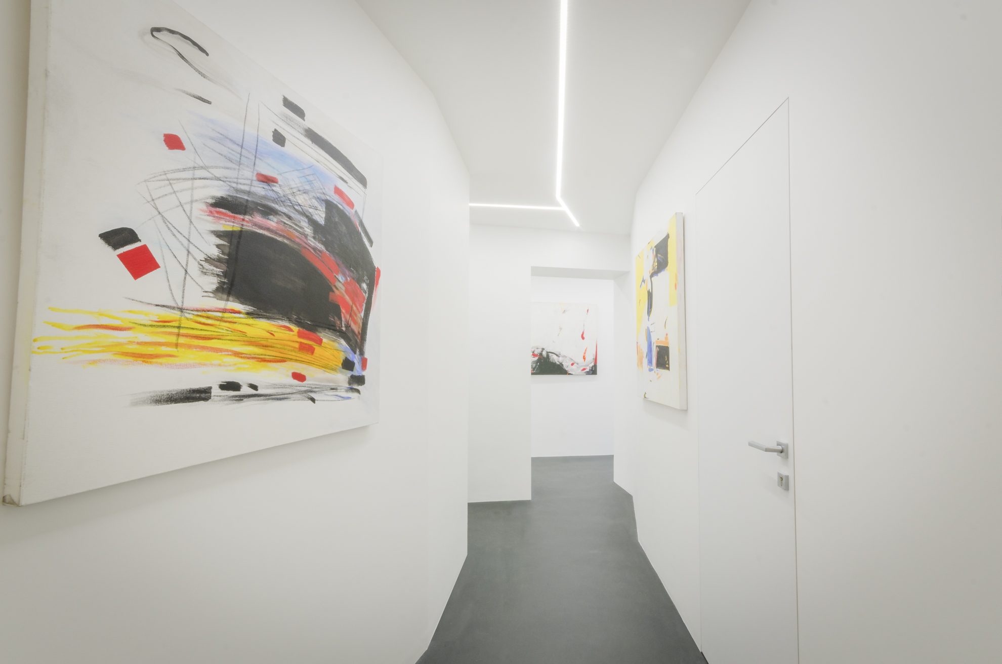 L’arte contemporanea alle pareti