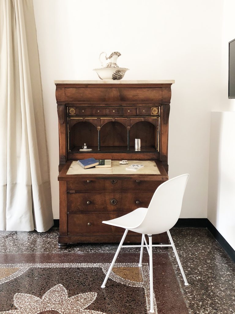 L’Imperatrice — Apri foto 3/6